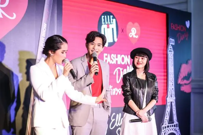 ELLE girl x AR Cosmetics เปิดตัว Collection Fashion Diary ที่ได้แรงบันดาลใจจาก ไลฟ์สไตล์สดใสสนุกสนาน แบบฉบับแฟชั่นนิสต้าตัวจริง เครื่องสำอางใหม่ล่าสุด สำหรับเทรนด์แฟชั่น ปลายปี 2018