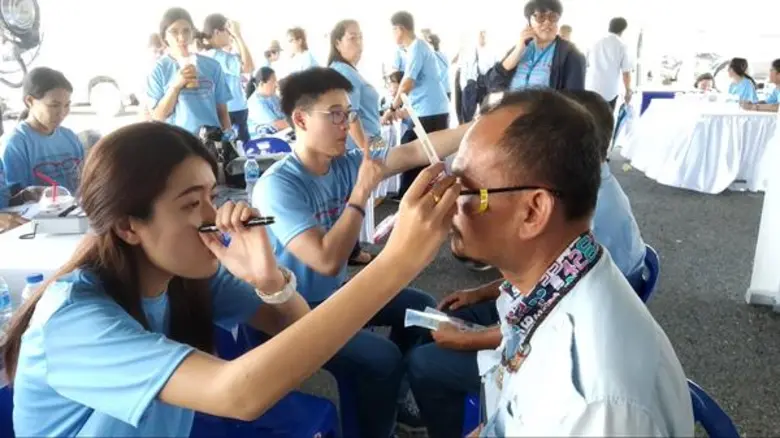 เอสซีลอร์จัดกิจกรรมเพื่อสังคมในวันสายตาโลก บริการตรวจวัดและมอบแว่นสายตาแก่พนักงานขับรถในสุวรรณภูมิ