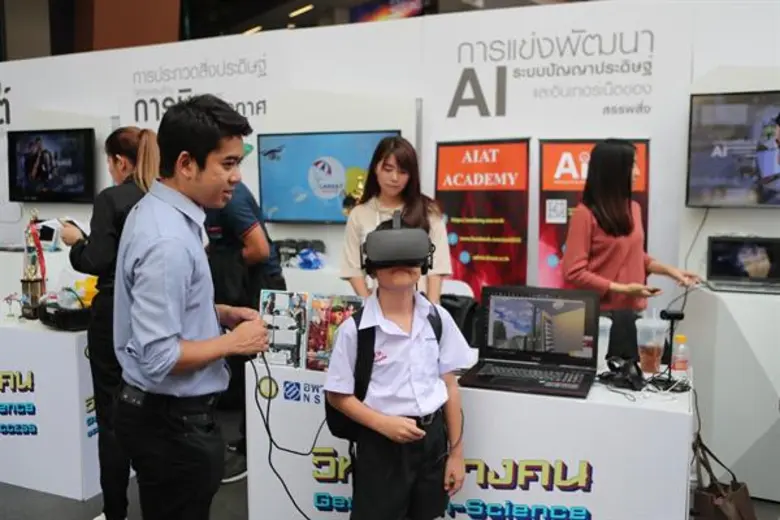 อพวช. นำผลงานนวัตกรรมเปลี่ยนโลก ฝีมือเยาวชนไทย โชว์ในงาน “วิทย์สร้างคน” หวังส่งต่อแรงบันดาลใจผลักดันนักวิทย์รุ่นใหม่ ๆ ต่อไป