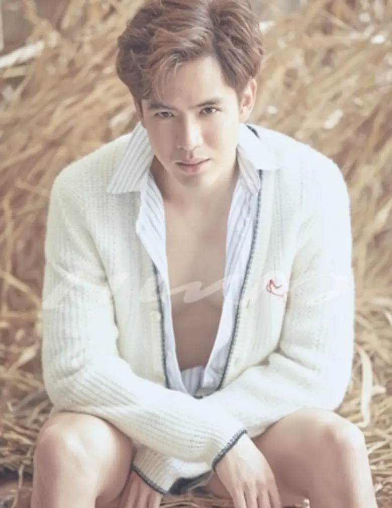 นิตยสารแพรว ฉบับ ตุลาคม 2561 พบกับ 4 คนบั...