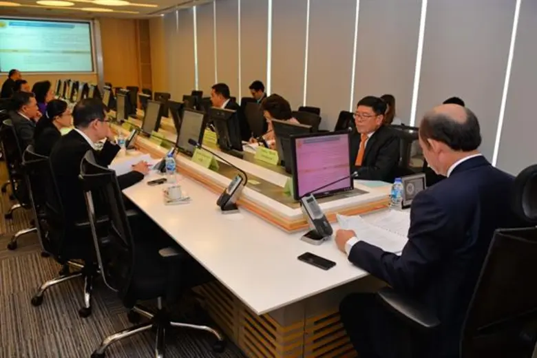 การประชุมคณะกรรมการพิจารณากำหนดแนวทางการจ...