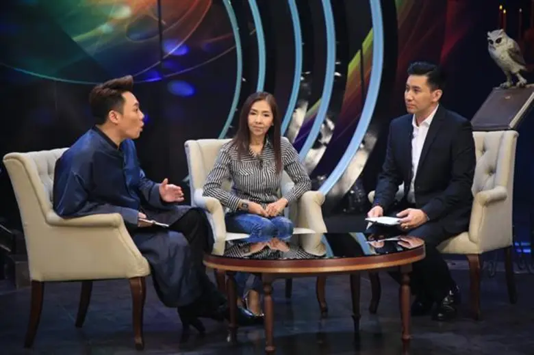 รายการ "มูไนท์ (MooNight)" วันอังคารที่ 2...