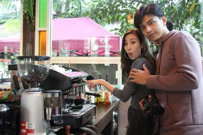 ลาเต้อาร์ต สื่อรักหวาน “โหน-แจมมี่” ฟินนอกจอ