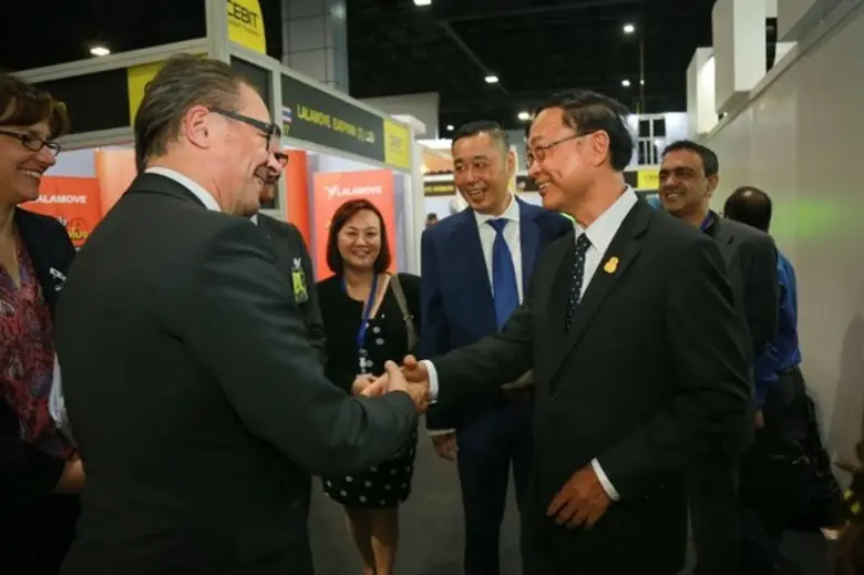 กระทรวงดิจิทัลฯ ตั้งเป้าใช้เวทีงานระดับโลก “ซีบิท อาเซียน” ซอฟท์ลอนช์บทบาทไทยนั่งเก้าอี้ผู้นำอาเซียนปี 62