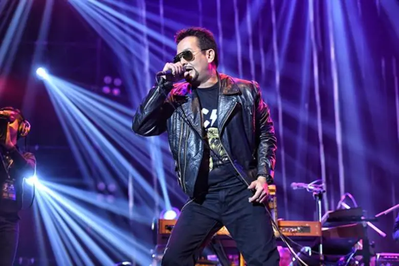 สมใจชาวร็อค! “บิลลี่-อำพล” ระเบิดความมันส์สนั่นฮอลล์ ใน “GSB & TIPlife present LEGEND OF ROCK CONCERT”