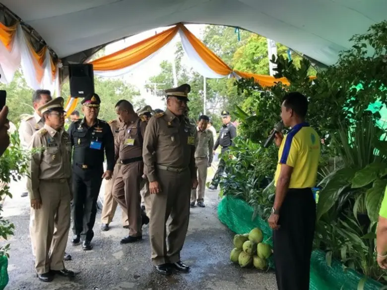 พลเอก กัมปนาท รุดดิษฐ์ องคมนตรีเป็นประธานการประชุม และติดตามการดำเนินงานโครงการอันเนื่องมาจากพระราชดำริ ในเขตพื้นที่จังหวัดนครศรีธรรมราช