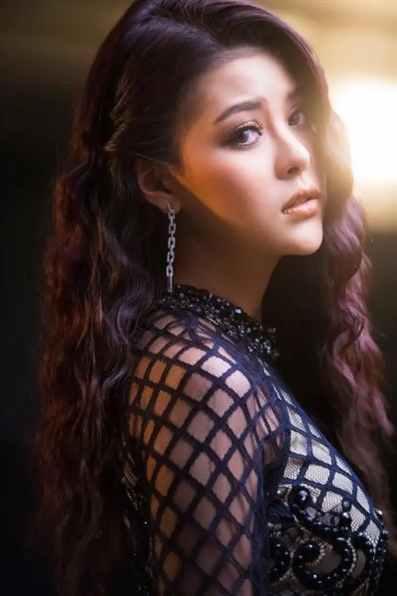 ลาดา อาร์สยาม ตกใจ!! ส่งเอ็มวี ทุ่มเทหมดหัวใจ ภาคต่อ เฮ็ดทุกวิถีทาง ยอดวิวพุ่งวันละล้าน!!