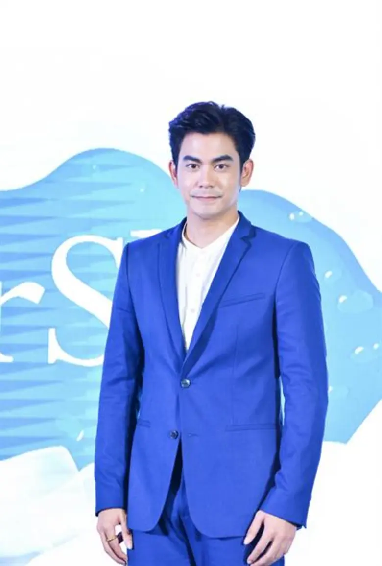 “สปาชา สลิมมิ่ง เซ็นเตอร์” เปิดตัวพรีเซ็นเตอร์ “คริส หอวัง” โชว์หุ่นเป๊ะ! ยิ่งกว่าเดิม ด้วยโปรแกรมใหม่ “Freeze Shaping by Cool Shaping”  นวัตกรรมสุดล้ำ สลายไขมันด้วยความเย็นจุดเยือกแข็ง