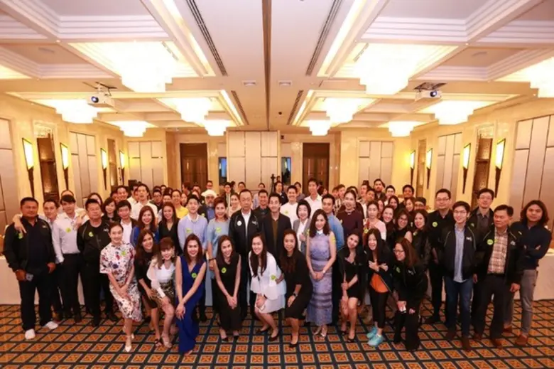 คุณณัฐพงศ์ คุณากรวงศ์ ประธานเจ้าหน้าที่บร...