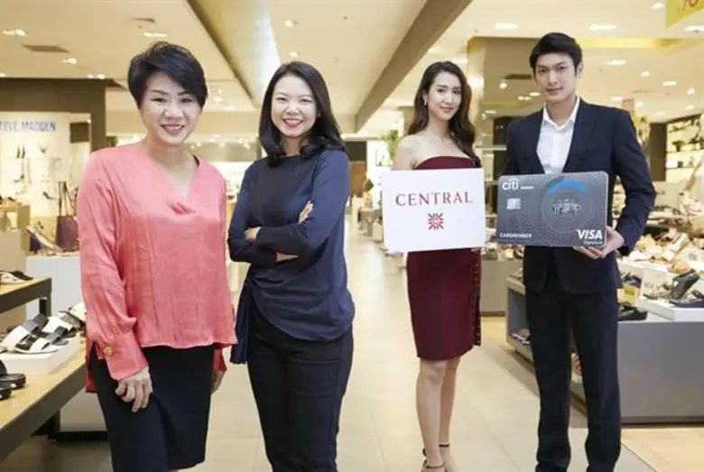 ปิยวรรณ ลีละสมภพ รองกรรมการผู้จัดการใหญ่ ...