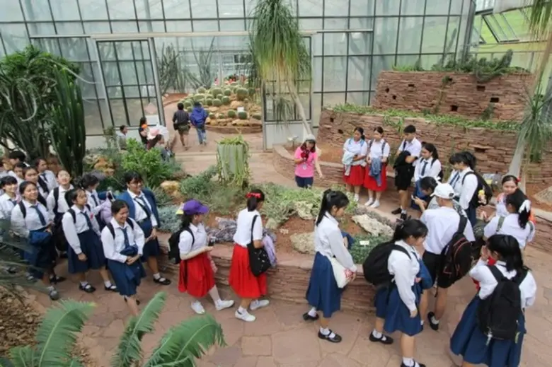 องค์การสวนพฤกษศาสตร์ ร่วมกับจังหวัดเชียงใหม่ จัดโครงการลดเวลาเรียนเพิ่มเวลารู้สู่ทูตการท่องเที่ยวแห่งจังหวัดเชียงใหม่	