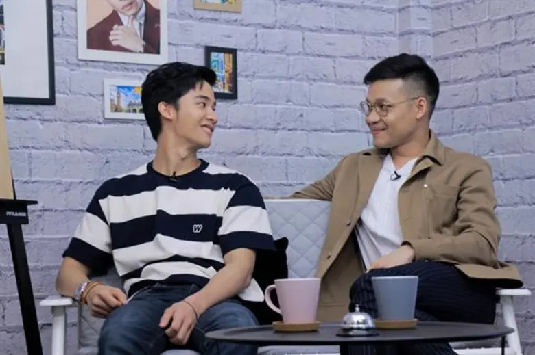 ทีวีไกด์: รายการ “Loukgolf’s English Room” แขกรับเชิญ "เต-ตะวัน วิหครัตน์"