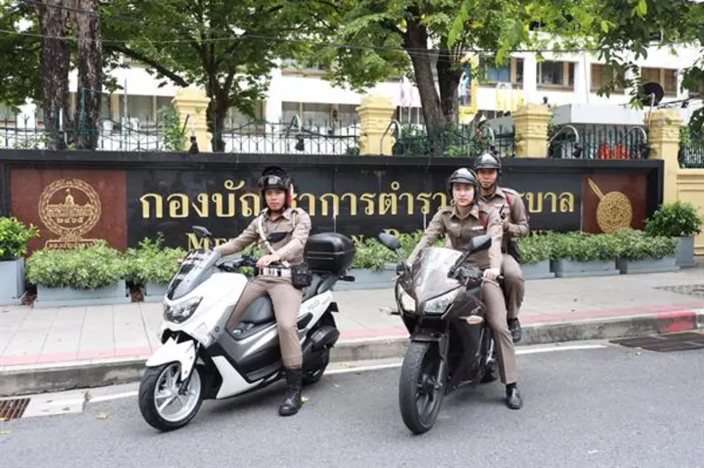 AIS นำเทคโนโลยี IoT เพิ่มประสิทธิภาพการปฏิบัติงานของกองบังคับการตำรวจนครบาล 1 ครั้งแรกของโซลูชั่นส์ NB-IoT Motor Tracker เพิ่มศักยภาพการทำงานของตำรวจยุค Thailand 4.0