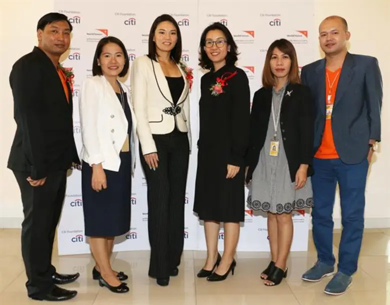 นางสาววันวิสาข์ โคมินทร์ ผู้อำนวยการอาวุโ...