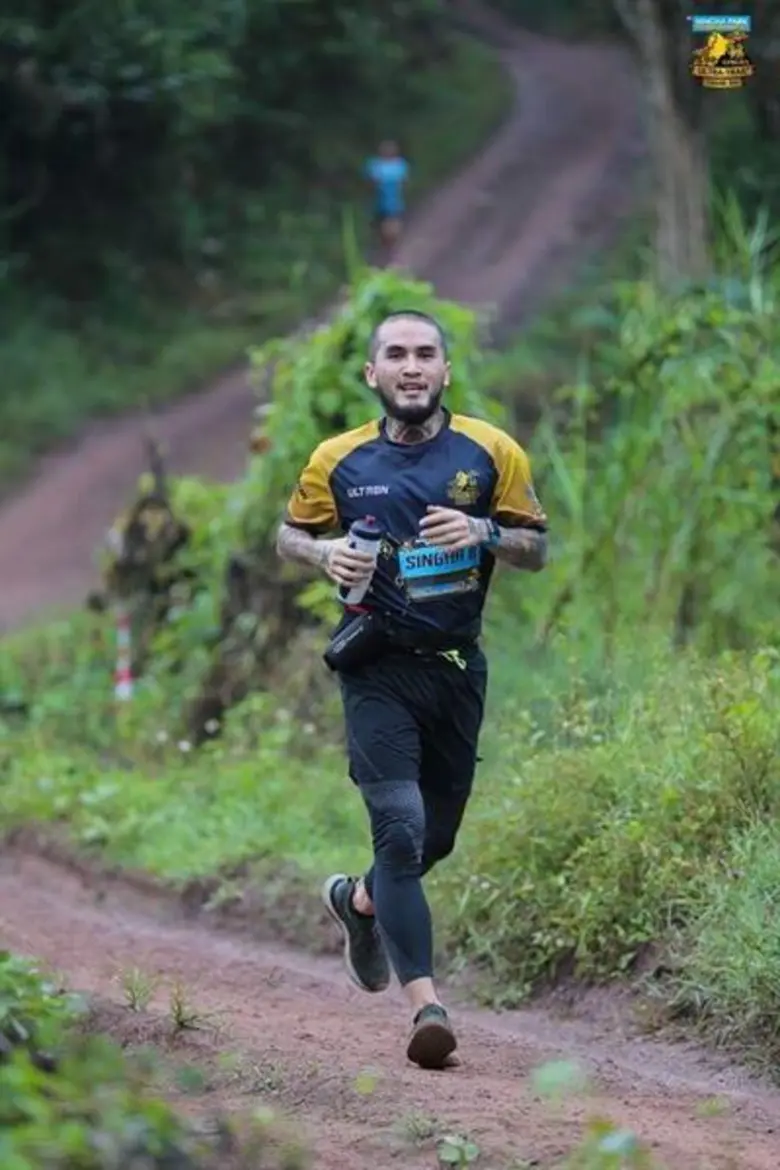 ความภูมิใจของโลโมโซนิค “บอย” และ “ออตโต้” กับการวิ่งเทรล (Trail) ครั้งแรกในชีวิต