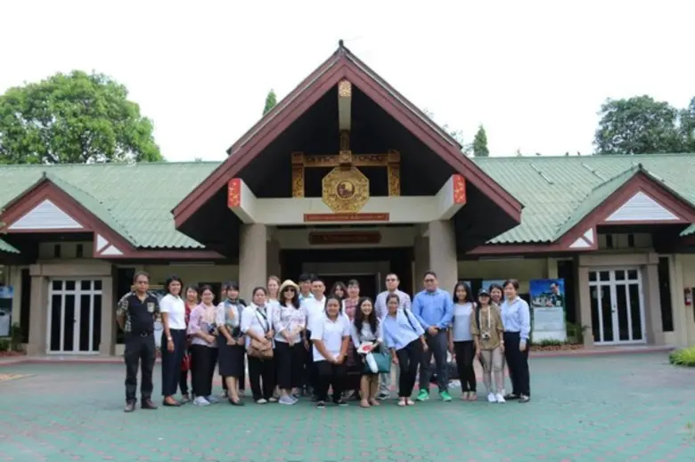 นายอนุวัชร โพธินาม ผู้อำนวยการศูนย์ศึกษาก...