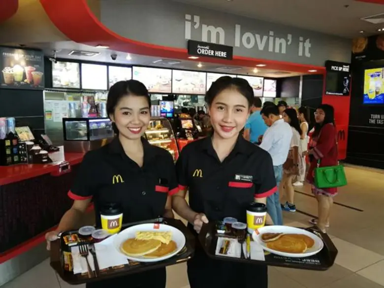 ไม่ลองถือว่าพลาด! 'แพนเค้ก’ และ 'ครันชี่ โอวัลติน’ เมนูใหม่จากแมคโดนัลด์