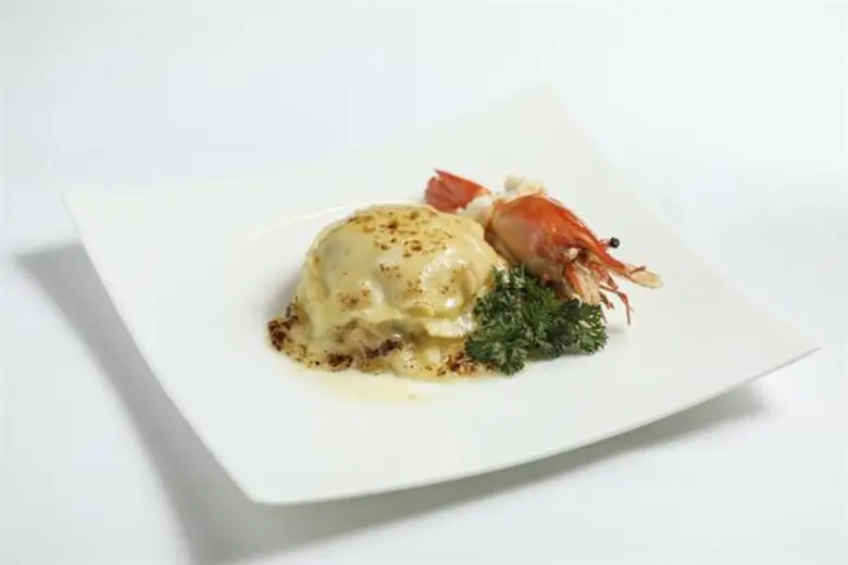 ห้องอาหารแคลิฟอร์เนีย สเต็ก โรงแรมแคนทารี...