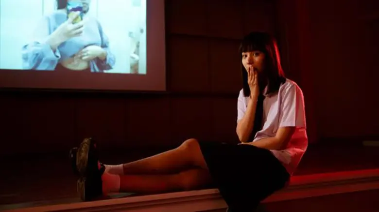 จบการศึกษา “แนนโน๊ะ” ส่งท้ายเลี้ยงรุ่นสยอง ในซีรีส์ “เด็กใหม่” 31 ต.ค. นี้ ทางช่อง GMM25