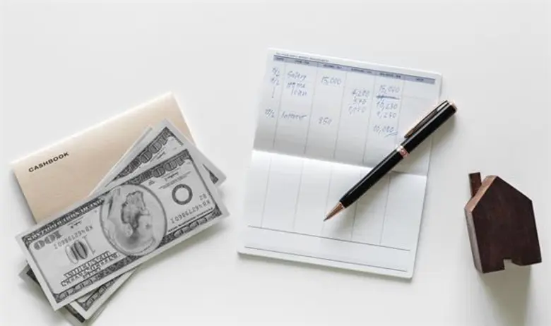 4 วิธี “สมาร์ท มันนี่” จัดระเบียบการเงิน ฉบับคนรุ่นใหม่ เพิ่มเงินออม ลดภาระ