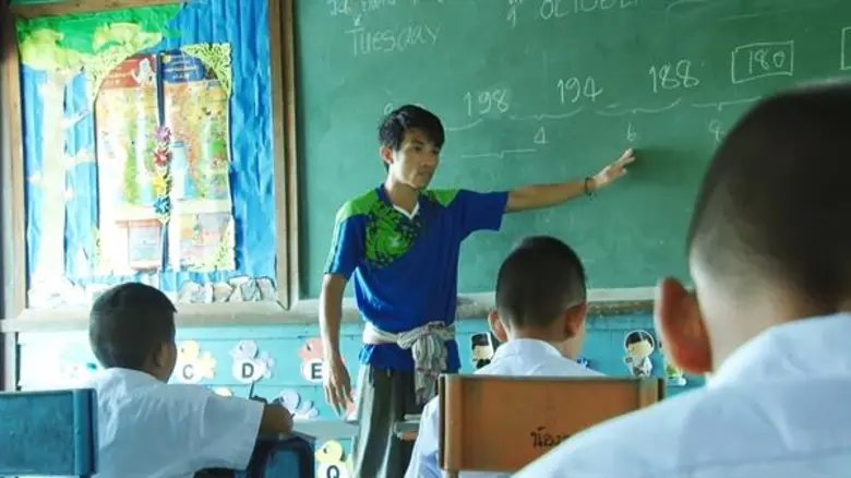 คนดีเปลี่ยนโลก-ช่อง MONO29 เปิดใจ “ครูสามารถ สุทะ” ความหวังทางการศึกษาของเด็ก รร.เรือนแพร จ.ลำพูน