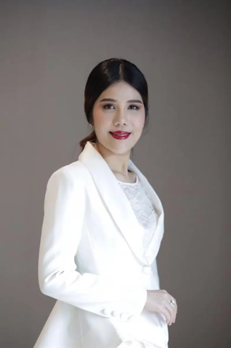 บริษัท โอเชี่ยน คอมเมิรช จำกัด (มหาชน) หร...