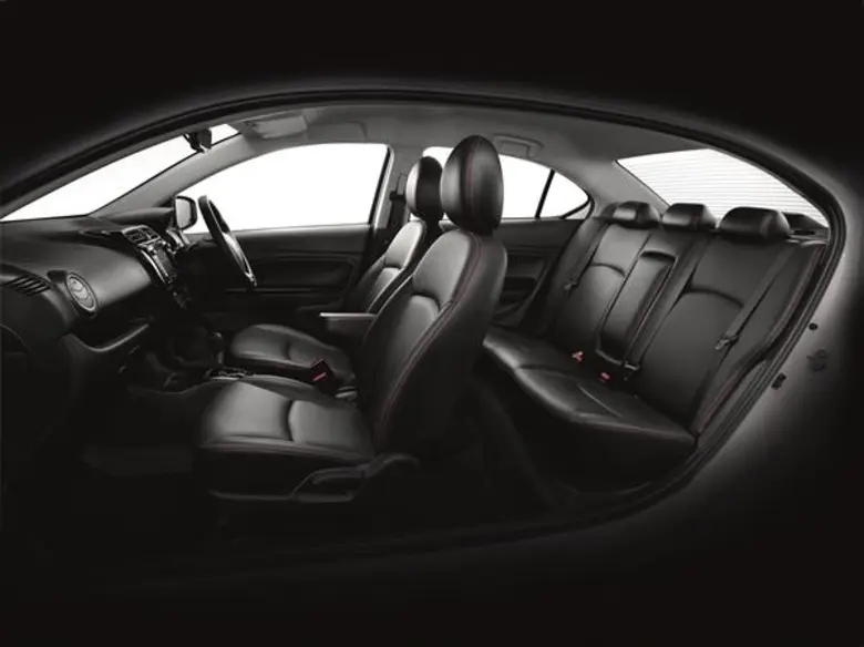 มิตซูบิชิ แอททราจ ใหม่ ซิตี้คาร์ ไลฟ์สไตล์ที่ไม่ธรรมดา