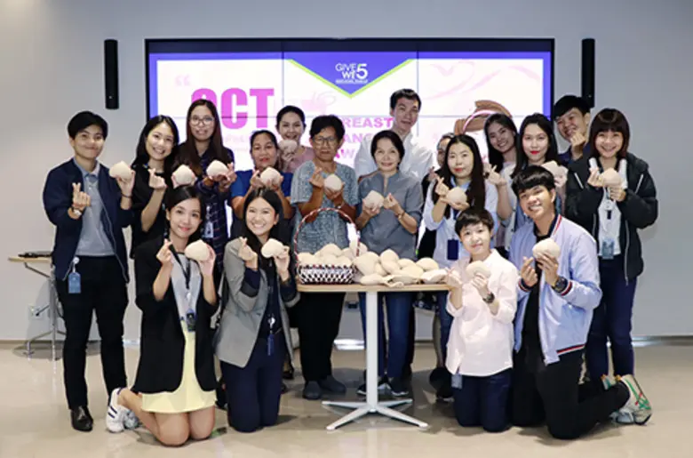 จันทร์จิรา ผลทอง ผู้อำนวยการฝ่ายสื่อสารกา...