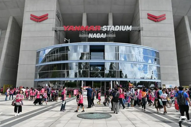 ตะลุยโอซาก้า 20 เยาวชนนักเตะที่ผ่านการคัด...