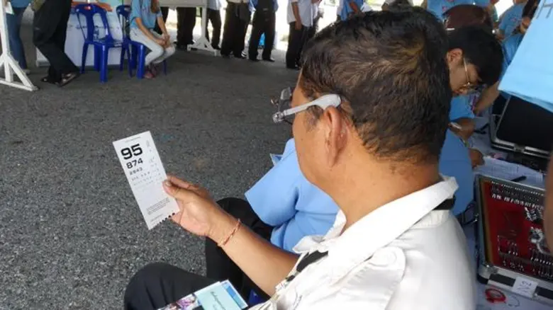 เอสซีลอร์จัดกิจกรรมเพื่อสังคมในวันสายตาโลก บริการตรวจวัดและมอบแว่นสายตาแก่พนักงานขับรถในสุวรรณภูมิ