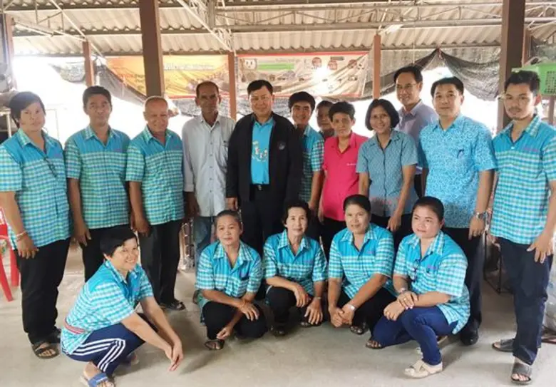 รองอธิบดีกรมส่งเสริมสหกรณ์ลงพื้นที่ตรวจเยี่ยมกลุ่มเพาะเห็ดบ้านเชิงสะพาน จ.ราชบุรี