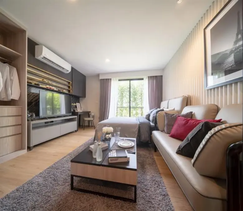 โดว์เช่ ลาซาล (DOLCE LASALLE)