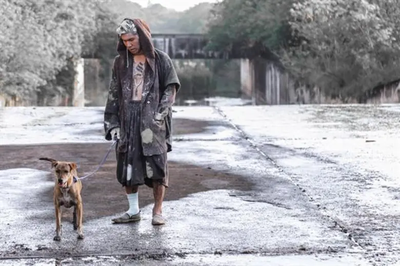 หลังจากฉายเดี่ยวปล่อยเพลง 811 (แปด-หนึ่ง-...