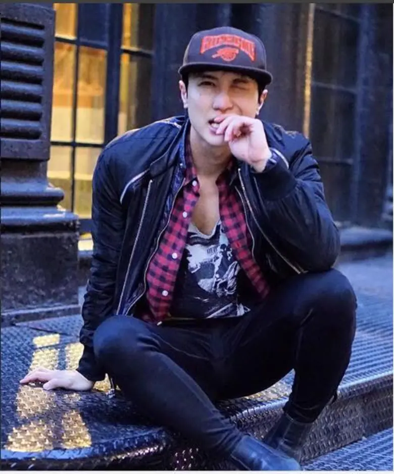 ฉีกลุคเดิมๆ ให้สวยเป๊ะปังเที่ยงวันยันเที่ยงคืน! ด้วยเมคอัพลุคส่งตรงจากนิวยอร์โดย ARTISTRY STUDIO NYC EDITION