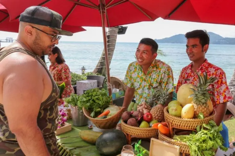 อมารี ภูเก็ต จัดตลาดนัดสีเขียว ครั้งที่ 1	