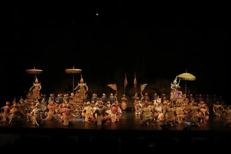 สมเด็จพระเทพรัตนราชสุดาฯ ทอดพระเนตรการแสดงโขน ประจำปี 2561 รอบปฐมทัศน์ ตอน “พิเภกสวามิภักดิ์” โดยจัดแสดงระหว่าง 3 พ.ย. – 5 ธ.ค.นี้