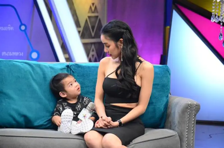 เรียกได้ว่าเป็นกระแสในโลกโซเชียลมาตลอดกับ...