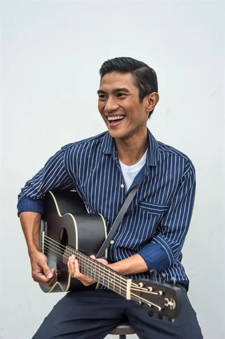 ยังคงเดินหน้าส่งเพลงคุณภาพจากอีพีอัลบั้ม5...