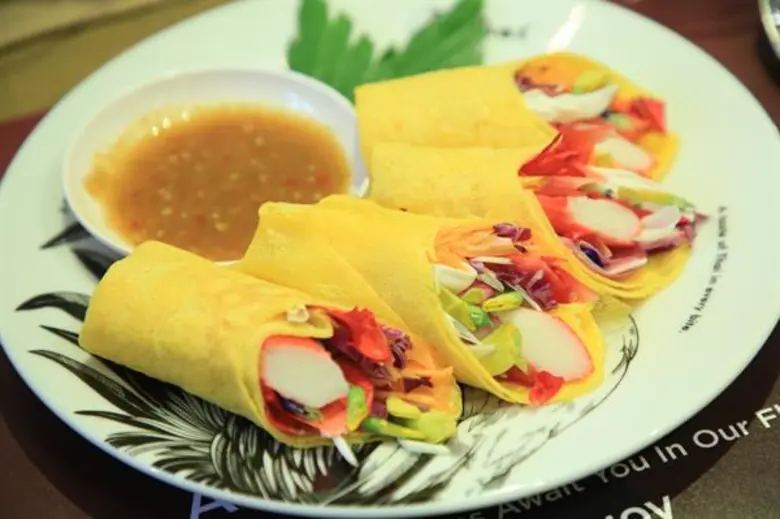 มหัศจรรย์อาหารดอกไม้สุดครีเอท!ฉลอง 71 ปี “ห้างเซ็นทรัล” ที่ “เซ็นทรัลชิดลม” และ “เซ็นทรัล เอ็มบาสซี”