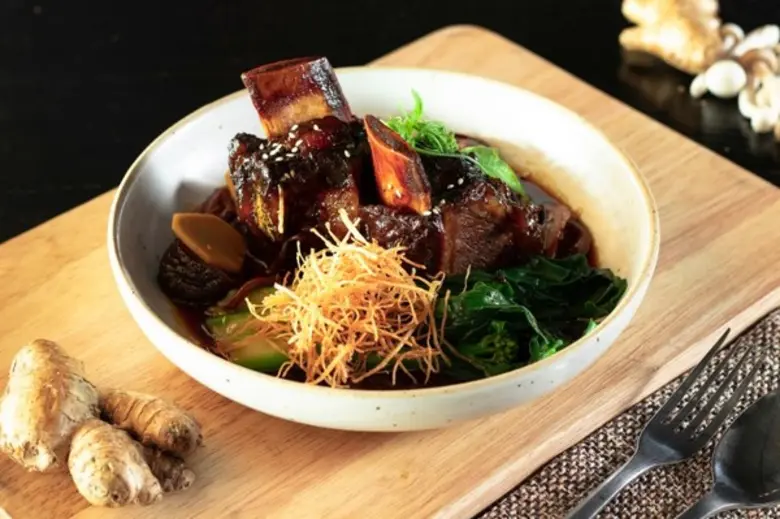 ลิ้มรสเมนูอร่อยรังสรรค์จากวัตถุดิบพื้นบ้าน 'ขิง’ ณ โรงแรมฮิลตัน พัทยา ตลอดเดือนพฤศจิกายน	