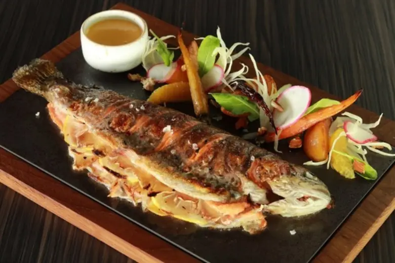 ลิ้มรสเมนูอร่อยรังสรรค์จากวัตถุดิบพื้นบ้าน 'ขิง’ ณ โรงแรมฮิลตัน พัทยา ตลอดเดือนพฤศจิกายน	