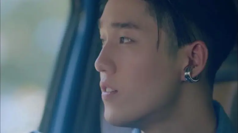 ฮอตที่สุดคงต้องยกให้ 9 หนุ่ม 9x9 (ไนน์ บา...