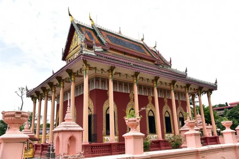 มทร.ธัญบุรี อัญเชิญ 'ผ้าพระกฐินพระราชทาน’ ถวาย 'วัดแก้วพิจิตร’ ปราจีนบุรี