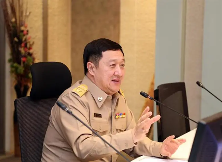 นายประสงค์ พูนธเนศ ปลัดกระทรวงการคลัง เป็...