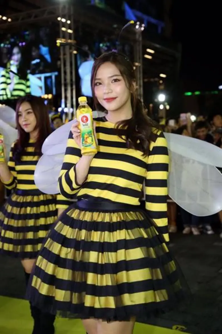 “BNK48” ขึ้นแท่นพรีเซนเตอร์ “โออิชิ ฮันนี่เลมอน” สดชื่น กับน้ำผึ้งเฮียกขะมิทสึแท้จากญี่ปุ่น