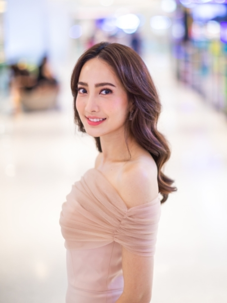 นางเอกตัวท็อปแห่งปี "แต้ว-ณฐพร เตมีรักษ์"...