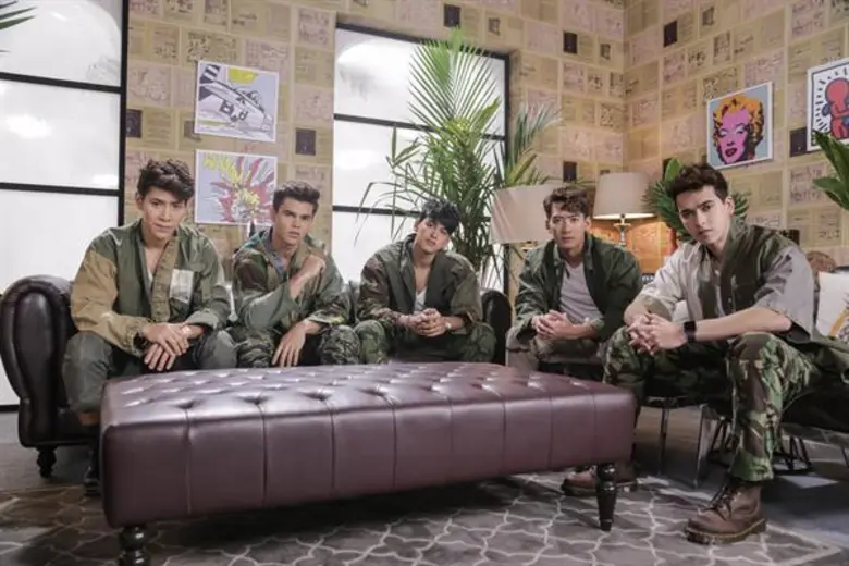 หนุ่ม THE FACE MEN THAILAND 2 แฟชั่นไม่ตกสไตล์ลิสต์บ่งบอกความเป็นทีมของตน