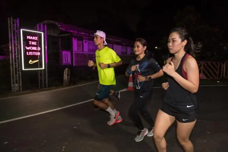 ไนกี้ชวนเปิดประสบการณ์ไปกับ NIKE WOMEN’S PARK มิติใหม่ของการซ้อมวิ่งในบรรยากาศกลางคืนสุดเก๋ ให้ผู้หญิงวิ่งสนุกและปลอดภัยมากยิ่งขึ้นเตรียมความพร้อมสู่เส้นทาง “กรุงเทพมาราธอน”