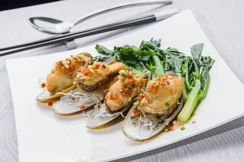 ตลอดเดือนพฤศจิกายน 2561 ขอเชิญท่านเต็มอิ่...