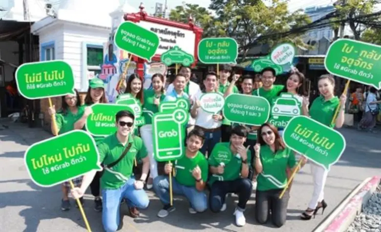 แกร็บ ร่วมกับการรถไฟแห่งประเทศไทย เปิดจุดจอดให้บริการเรียก 'แกร็บแท็กซี่’ ณ ตลาดนัดจตุจักร เพื่ออำนวยความสะดวกในการเดินทางสำหรับนักท่องเที่ยว